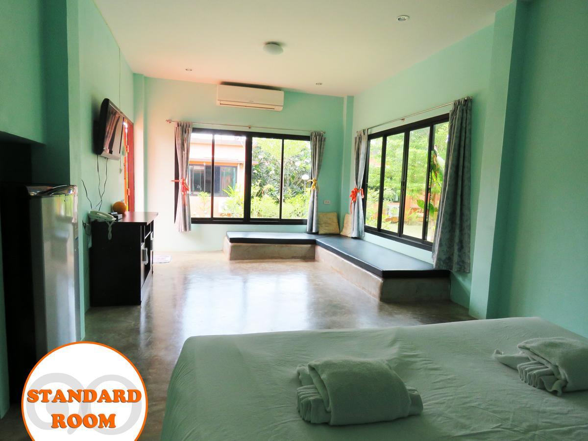 10 Billion Resort Samut Songkhram Екстериор снимка